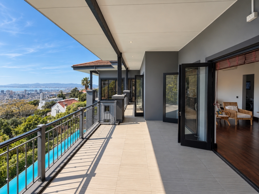 5 Bedroom Property for Sale in Higgovale Western Cape